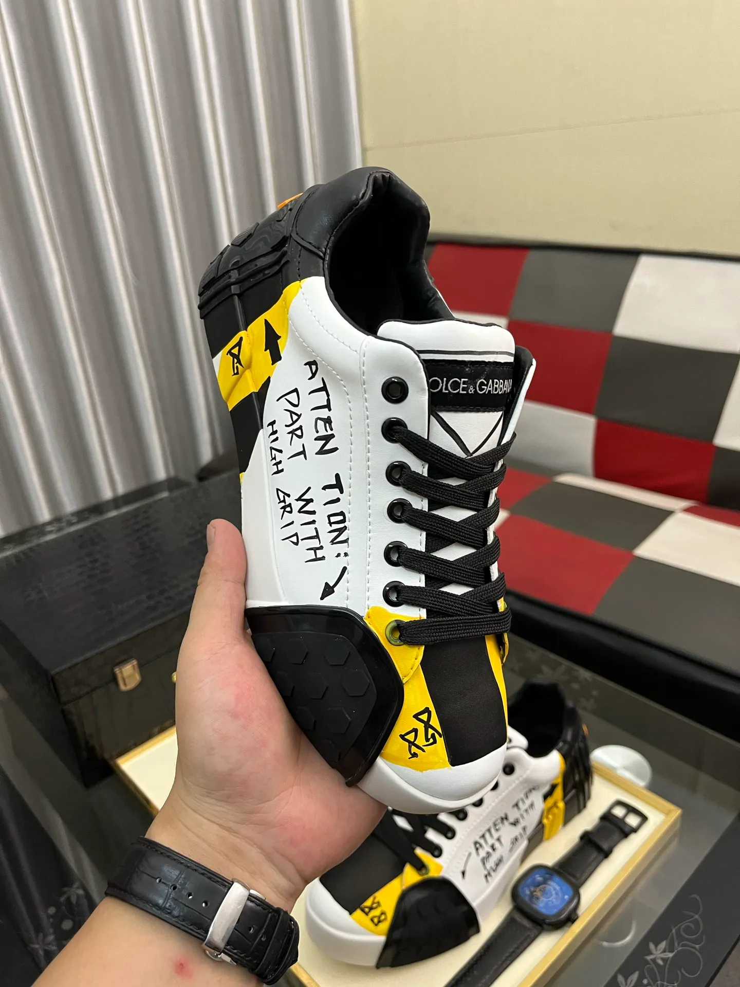 Men's men's shoes💰480⌚️⌚️【DG～】couple casual shoes, on sale simultaneously in 2025z cabinet 🔶Size: 35-46#️⃣ 2 colors 🔜The upper is made of multi-material splicing ➕Mesh lining, comfortable and breathable, sole: original comfortable and wear-resistant outsole, ⚠️Photographed in real life🎬The real thing is better📢📢📢